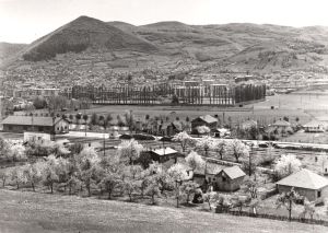 BosniaVisoko Wikipedia's photo of the "Bosnian Pyramid"