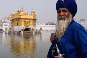 Sikh.man.at.the.Golden.Temple